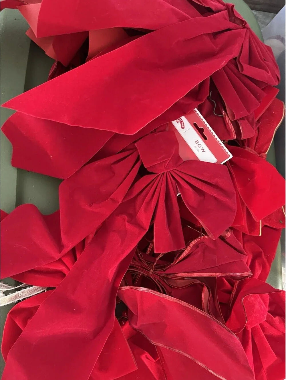 Vintage Christmas Floral Red Bows Ribbons Log Bundle